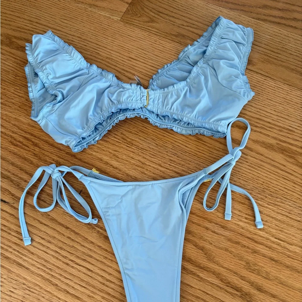 Frankie’s bikinis set